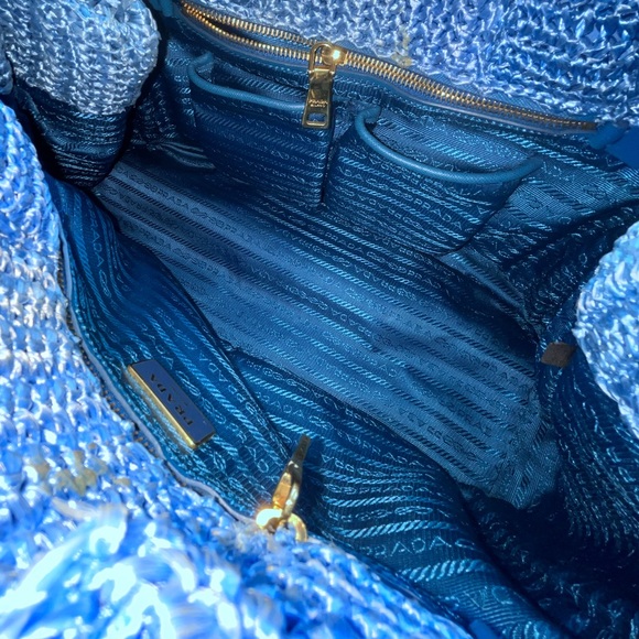 Prada: Raffia Straw Blue Bag *RARE* - Picture 12 of 17